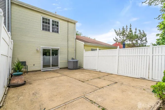 $399,900 | 46 Bramble Lane, Old Bridge, NJ 07747