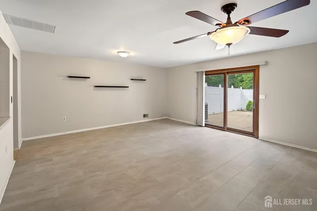 $399,900 | 46 Bramble Lane, Old Bridge, NJ 07747