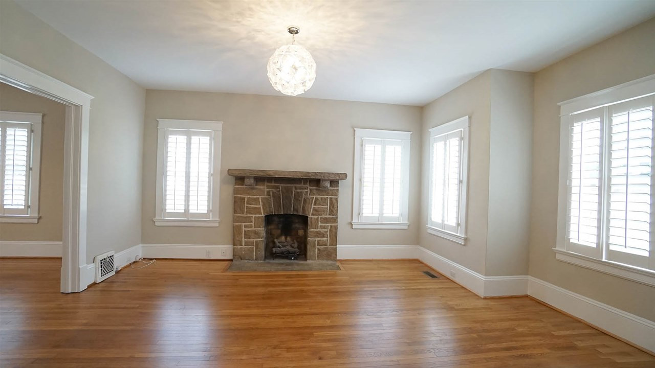1601 St Marys Street Raleigh, NC 27608 - Photo 10 of 28 Living Room