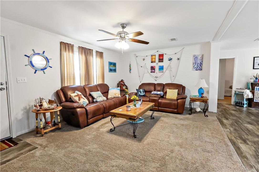 324 Valencia Street Sebastian, FL 32958 - Photo 5 of 21 a living room with furniture