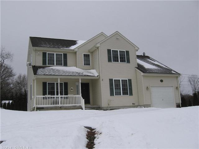 33 Richards Grove Road Waterford, CT 06375 - Photo 1 of 1 Exterior Front.