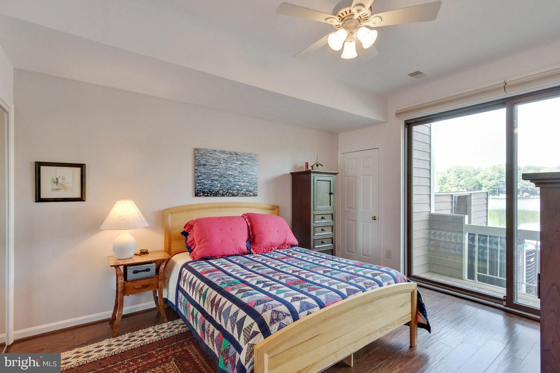 11184 Harbor Court Reston, VA 20191 - Photo 12 of 32 Spacious master suite with slider to deck