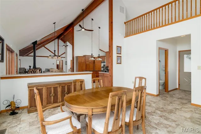 $899,900 | 5345 Old Litchfield Trail, Litchfield, IL 62056