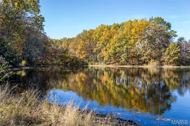 $899,900 | 5345 Old Litchfield Trail, Litchfield, IL 62056