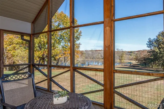 $899,900 | 5345 Old Litchfield Trail, Litchfield, IL 62056