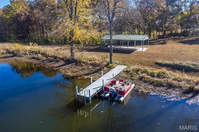 $899,900 | 5345 Old Litchfield Trail, Litchfield, IL 62056