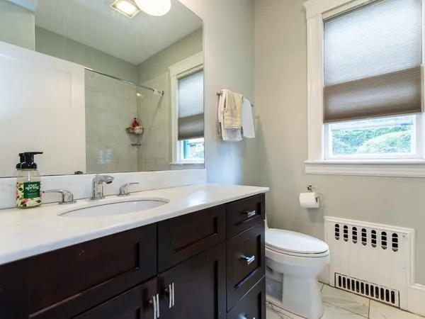 $3,200 | 40 Marshall Street, Unit 1, Watertown, MA 02472