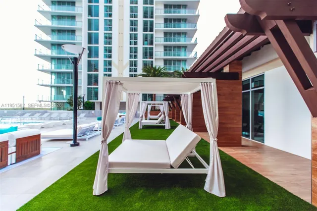 $23,000 | 330 Sunny Isles Boulevard, Unit 5LPH04, Sunny Isles Beach, FL 33160