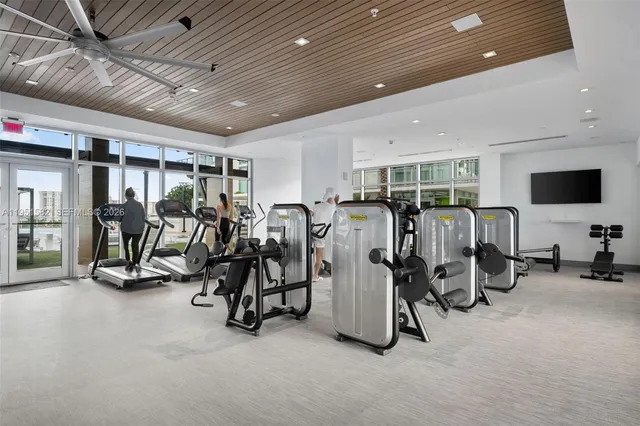 $23,000 | 330 Sunny Isles Boulevard, Unit 5LPH04, Sunny Isles Beach, FL 33160