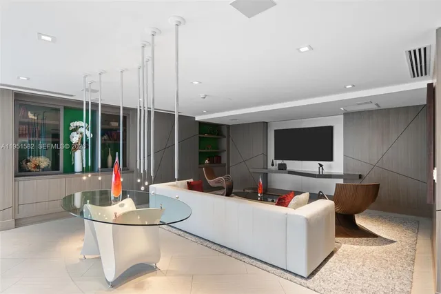 $23,000 | 330 Sunny Isles Boulevard, Unit 5LPH04, Sunny Isles Beach, FL 33160