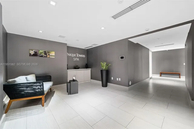 $23,000 | 330 Sunny Isles Boulevard, Unit 5LPH04, Sunny Isles Beach, FL 33160