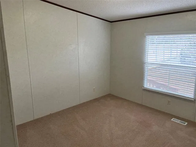 $1,950 | 2648 County Road 600, Farmersville, TX 75442