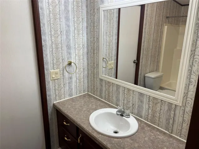 $1,950 | 2648 County Road 600, Farmersville, TX 75442