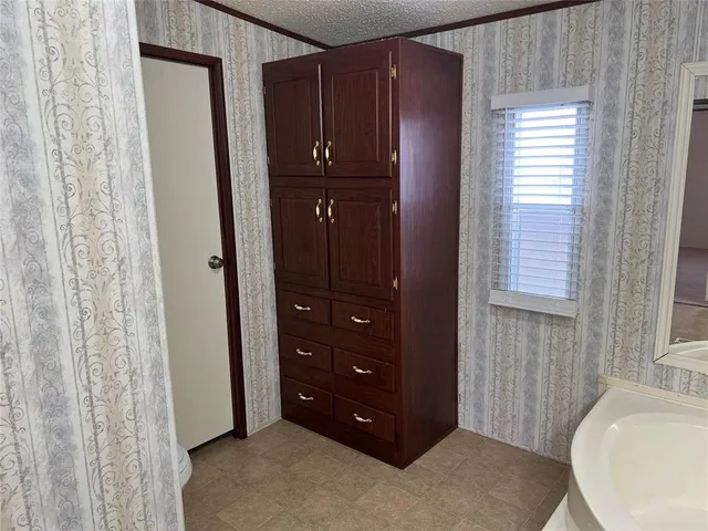 $1,950 | 2648 County Road 600, Farmersville, TX 75442