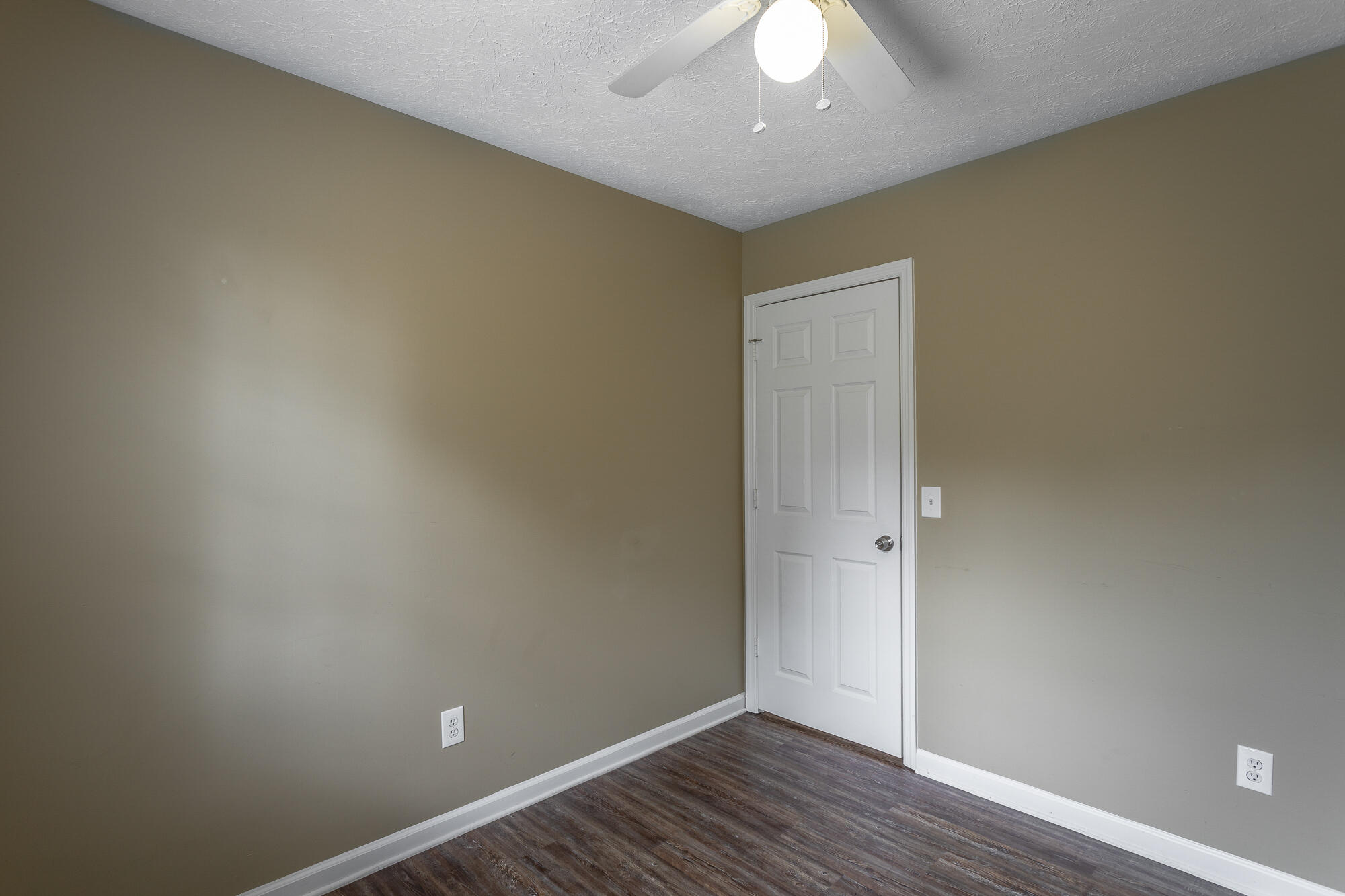 157 Bell Road Chickamauga, GA 30707 - Photo 19 of 31 Guest Bedroom