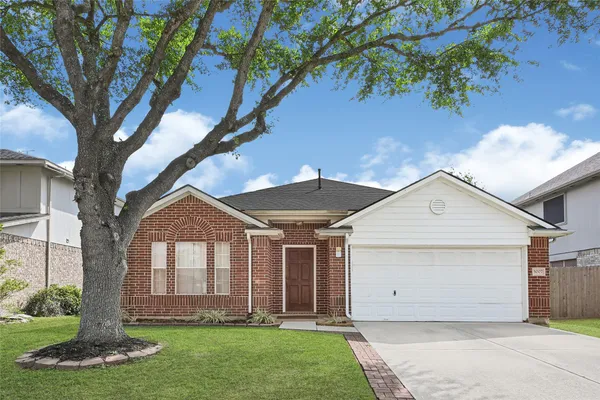 $325,000 | 5007 Ridgeway Drive, Pasadena, TX 77504