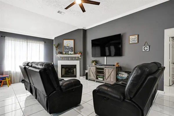 $332,000 | 5007 Ridgeway Drive, Pasadena, TX 77504