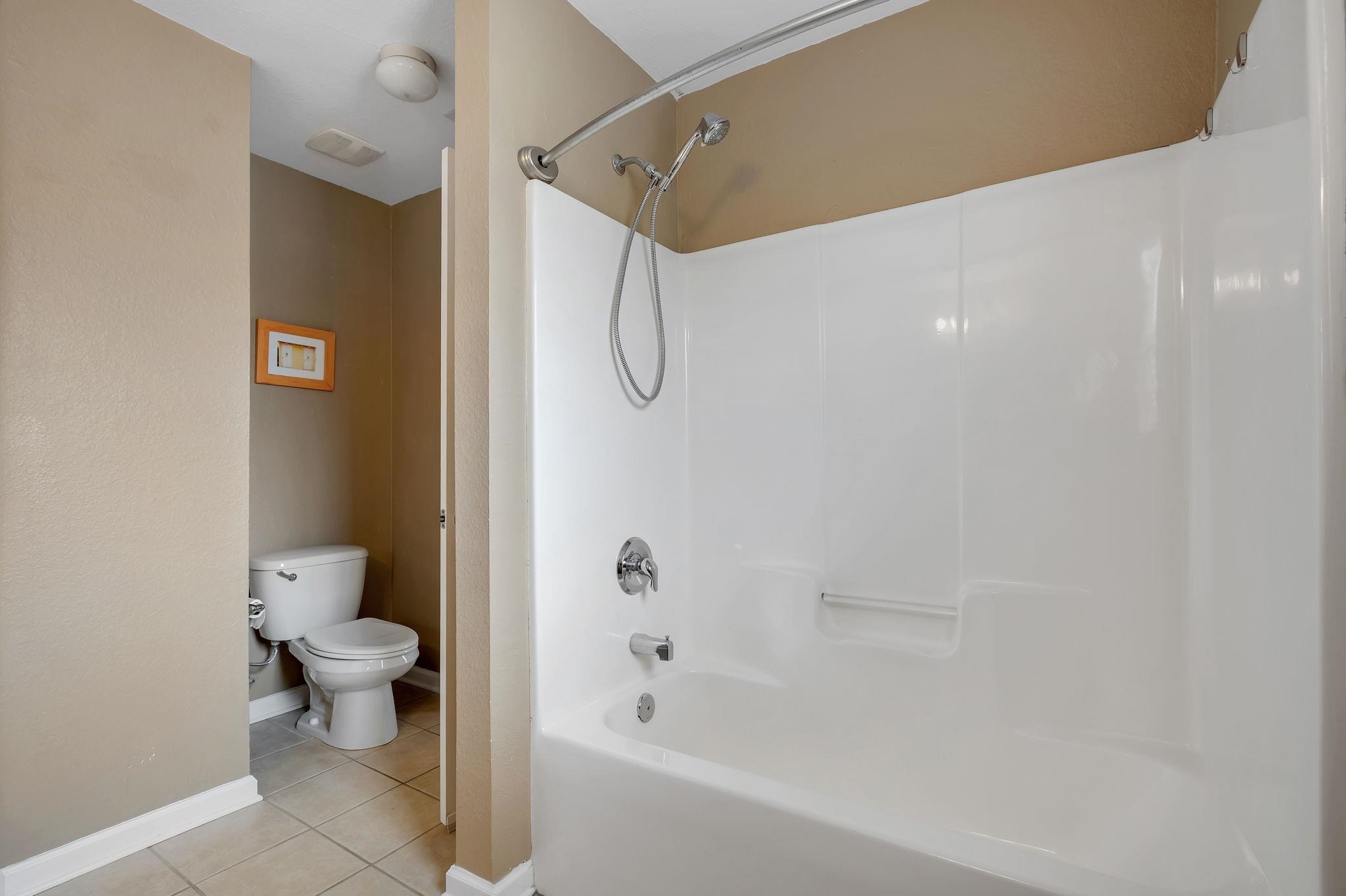 4434 Gearhart Road, Unit 5301 Tallahassee, FL 32303 - Photo 25 of 37