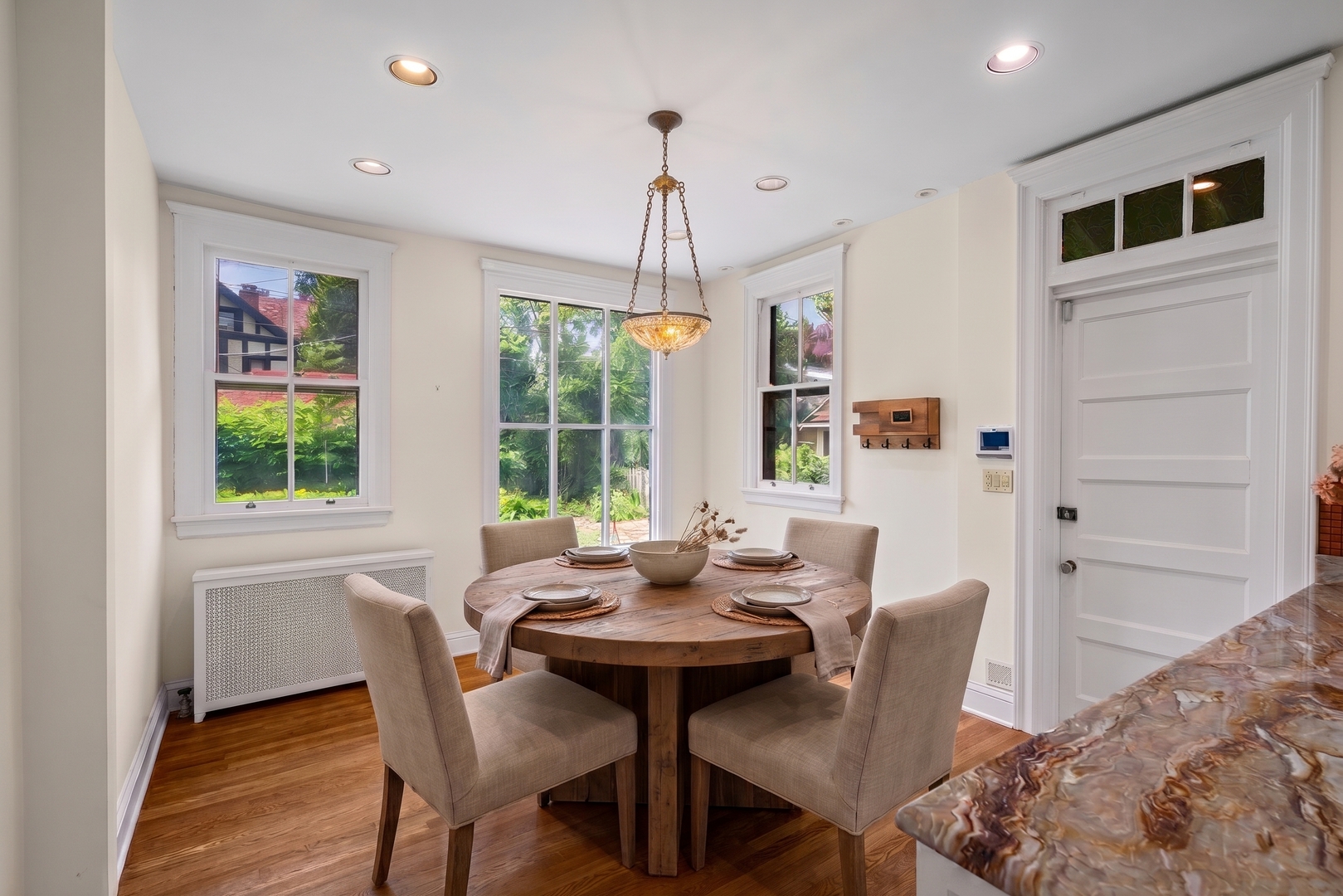 225 Hamilton Street Evanston, IL 60202 - Photo 13 of 33