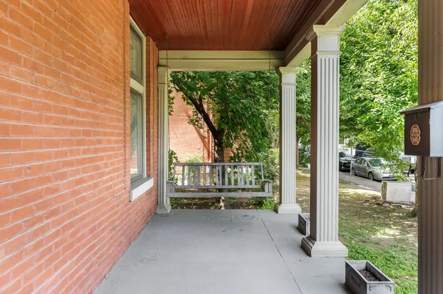 $3,750 | 1213 5th Avenue North, Nashville, TN 37208