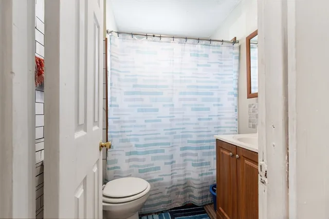 $835,000 | 560 North Montello Street, Brockton, MA 02301