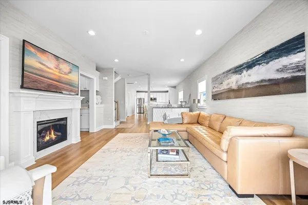 $25,000 | 208 North Surrey Avenue, Ventnor City, NJ 08406