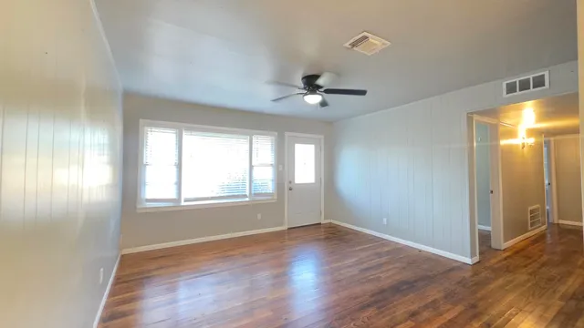 $1,100 | 4415 45th Street, Lubbock, TX 79414