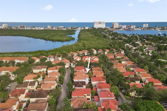 $4,500 | 1046 Satinleaf Street, Hollywood, FL 33019