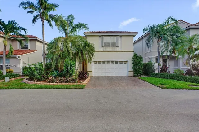 $4,500 | 1046 Satinleaf Street, Hollywood, FL 33019