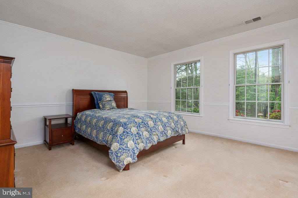 846 Woodmont Road Annapolis, MD 21401 - Photo 17 of 34 Owner's Bedroom - Pella Windows