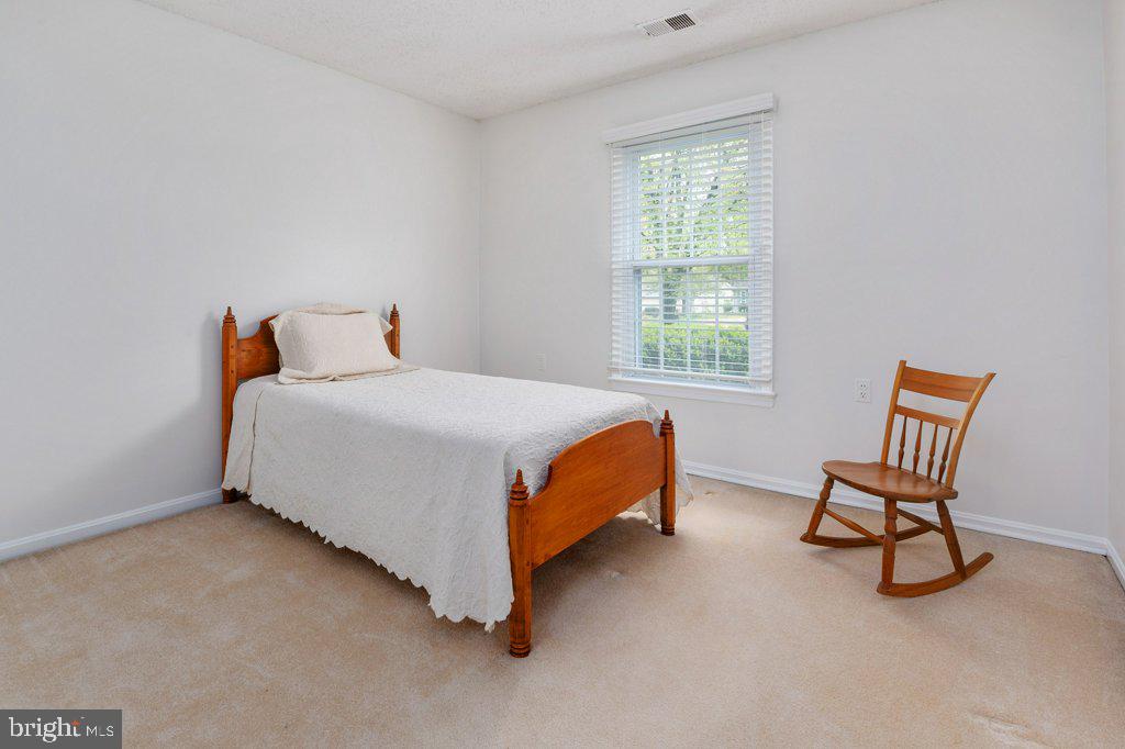 846 Woodmont Road Annapolis, MD 21401 - Photo 22 of 34 Second Bedroom (Blind 2019)
