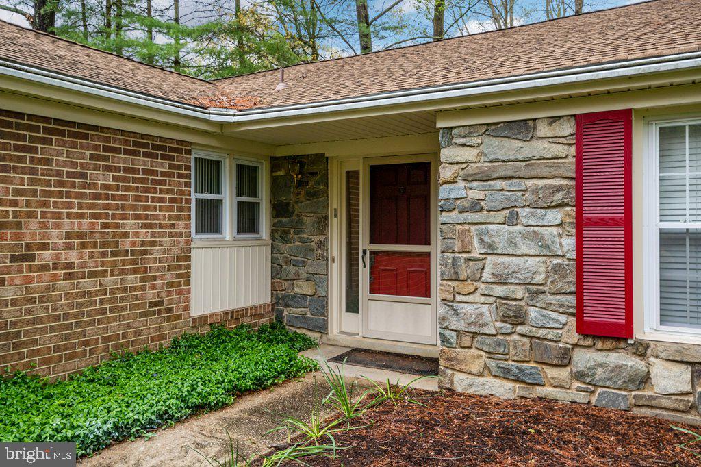 846 Woodmont Road Annapolis, MD 21401 - Photo 4 of 34 One Level Home - Easy Living