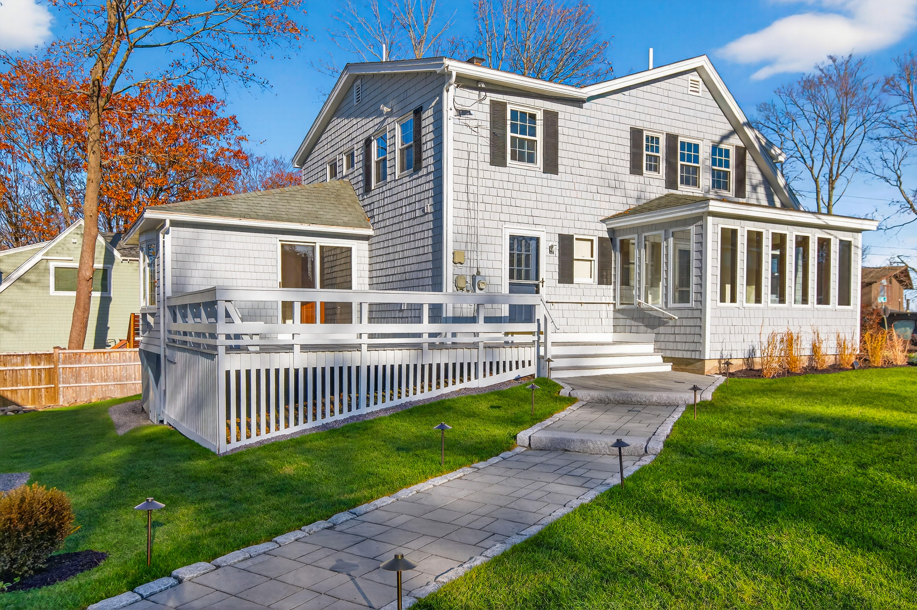 83 Loveitts Field Road South Portland, ME 04106 - Photo 9 of 60 120_83LoveittsFieldRd_MorneauStudios_pri