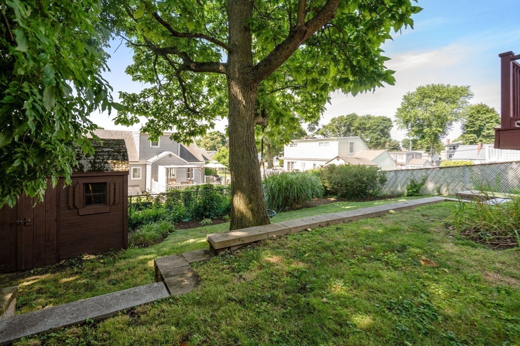 32 Grosvenor Road Waltham, MA 02453 - Photo 32 of 39