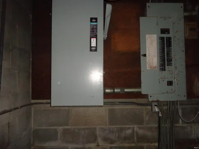 $149,000 | 227 North Main Street, Warren, IN 46792