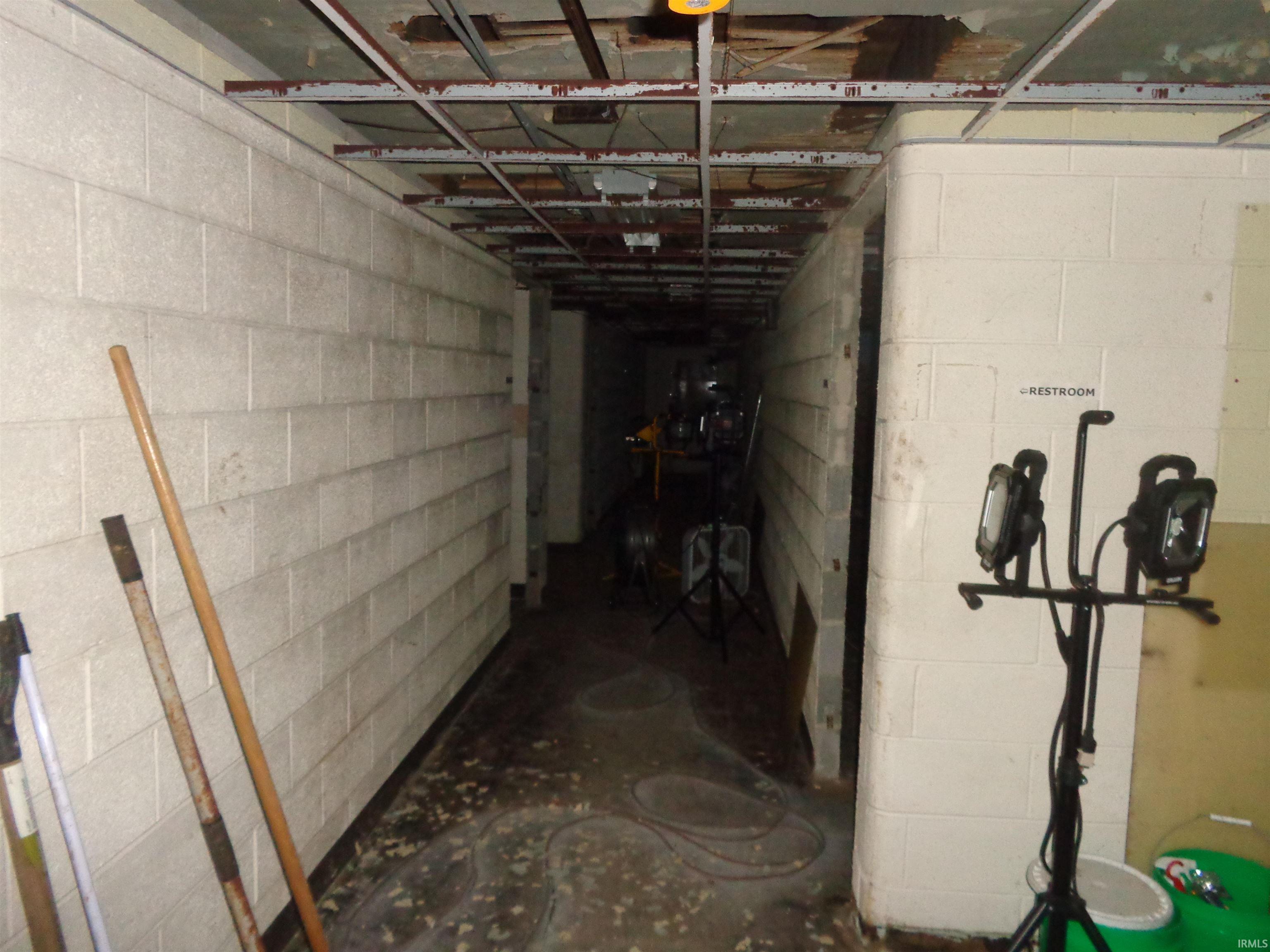 227 North Main Street Warren, IN 46792 - Photo 13 of 20