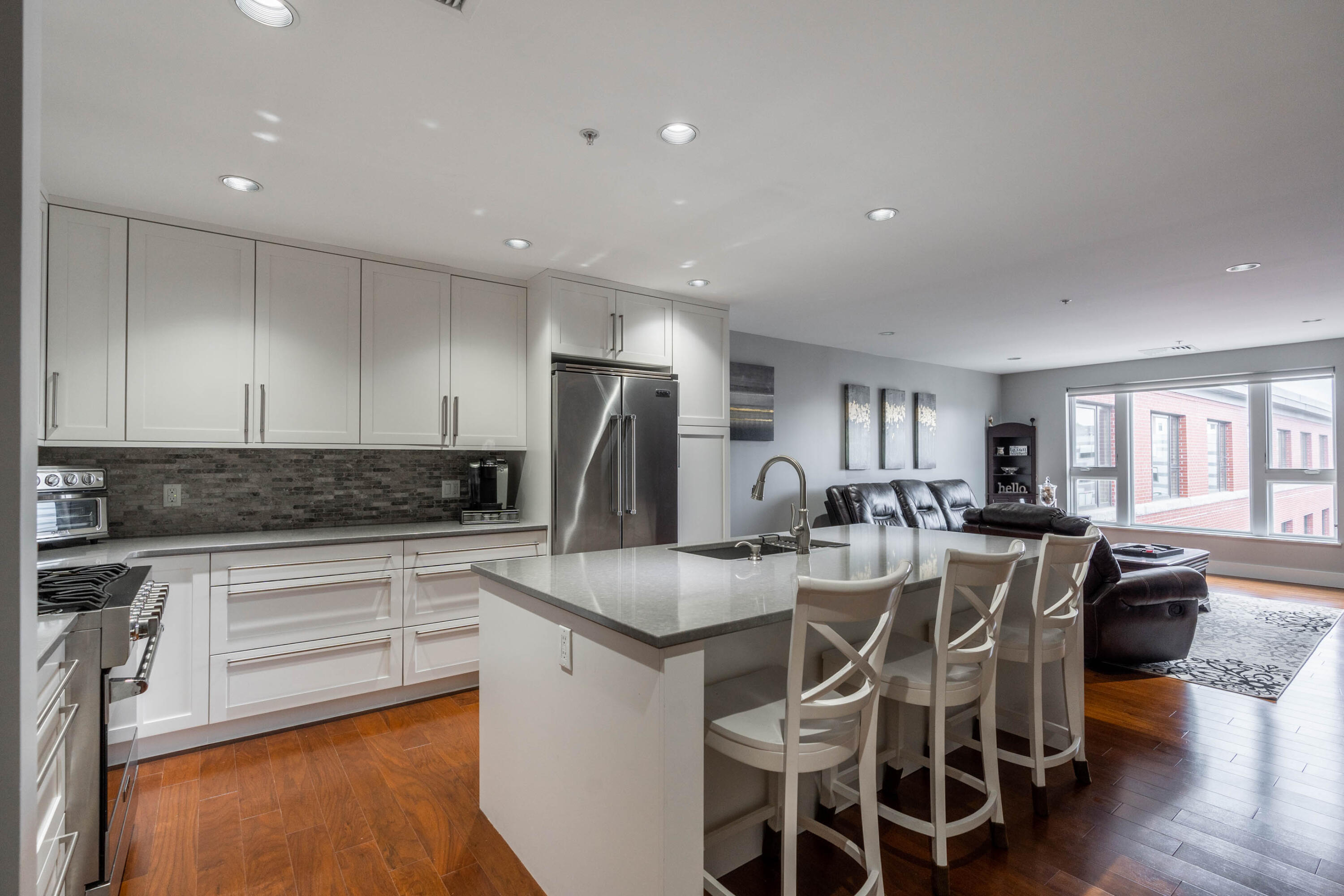 7 Maple Street, Unit 612 Portland, ME 04101 - Photo 5 of 16 Kitchen