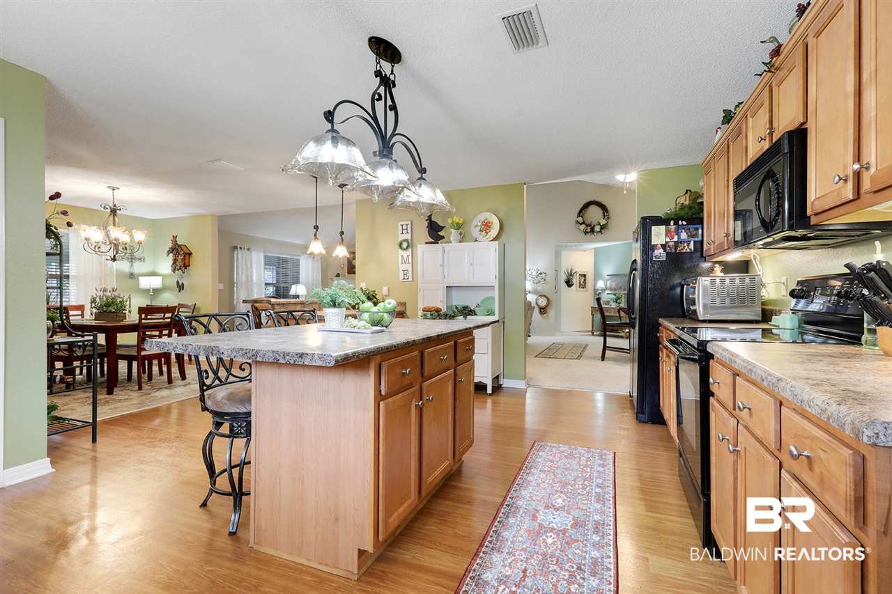 12386 Venice Boulevard Foley, AL 36535 - Photo 6 of 27