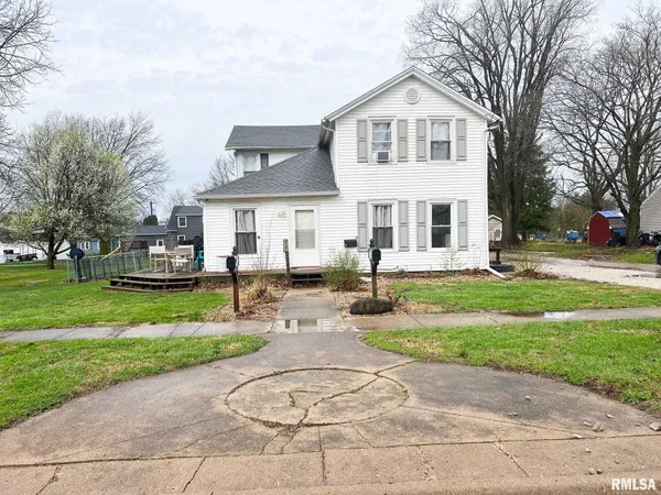 $210,000 | 208 North Myers Street, Eureka, IL 61530