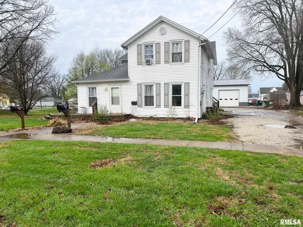$210,000 | 208 North Myers Street, Eureka, IL 61530
