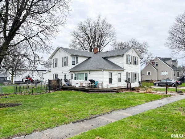 $210,000 | 208 North Myers Street, Eureka, IL 61530