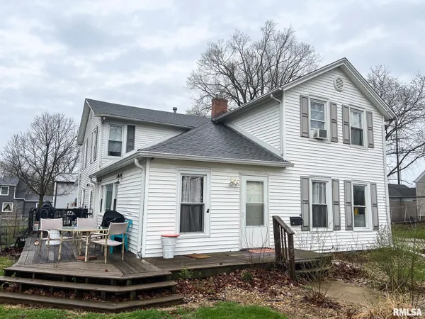 $210,000 | 208 North Myers Street, Eureka, IL 61530