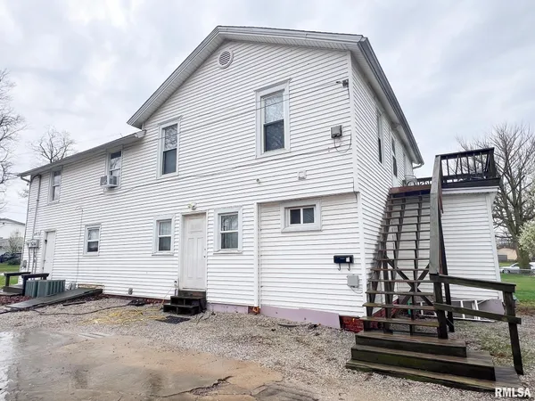 $210,000 | 208 North Myers Street, Eureka, IL 61530