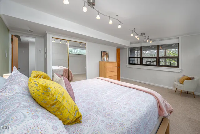 $1,100,000 | 1004 Kings Mill Road, Chapel Hill, NC 27517