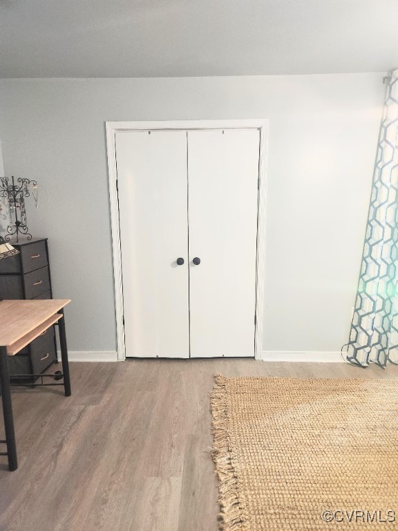 7000 Deer Run Lane Midlothian, VA 23112 - Photo 19 of 27 a view of room with wooden floor and chair