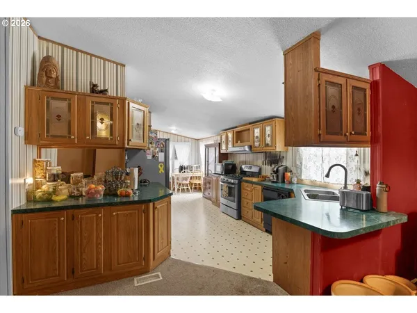 $289,000 | 11304 Tiller Trail Highway, Days Creek, OR 97429