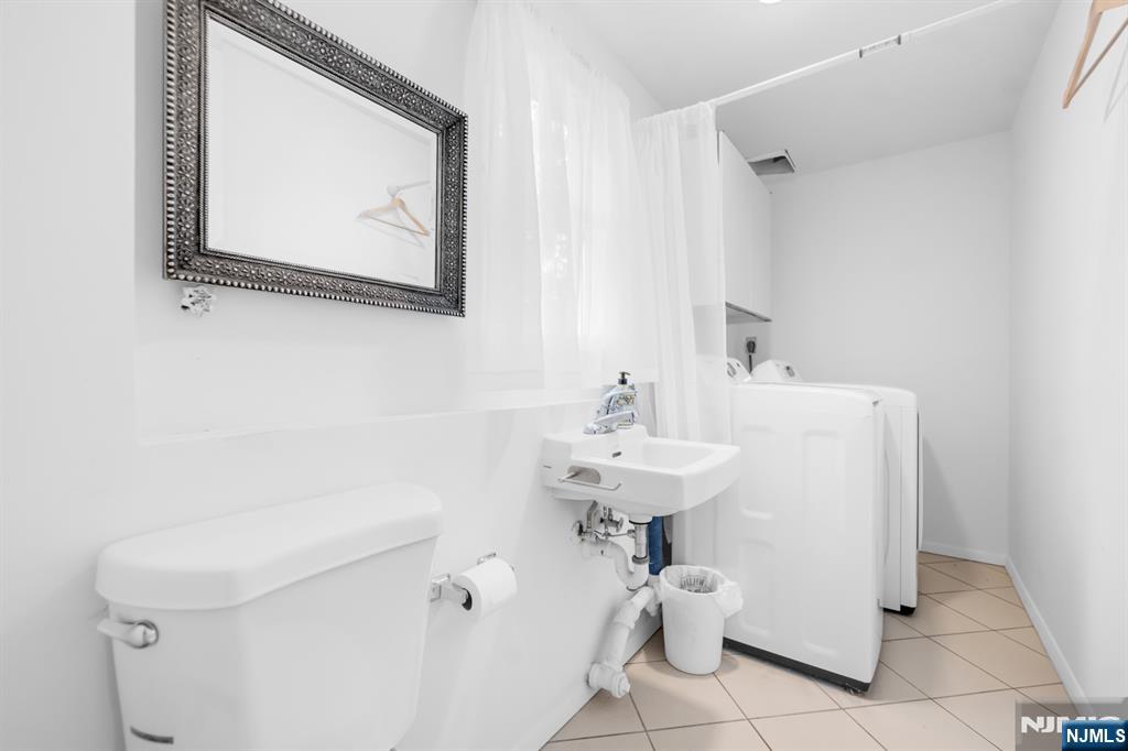 30 Smithfield Road Waldwick, NJ 07463 - Photo 13 of 18 Gallery Image 13