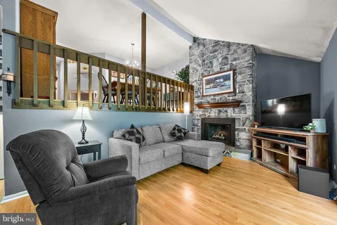 $315,000 | 5415 Doral Drive, Wilmington, DE 19808