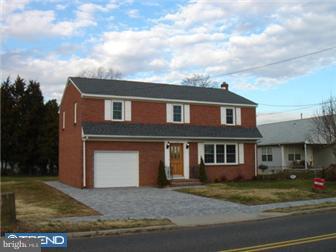 711 Columbus Road Burlington, NJ 08016 - Photo 1 of 12 Exterior Front