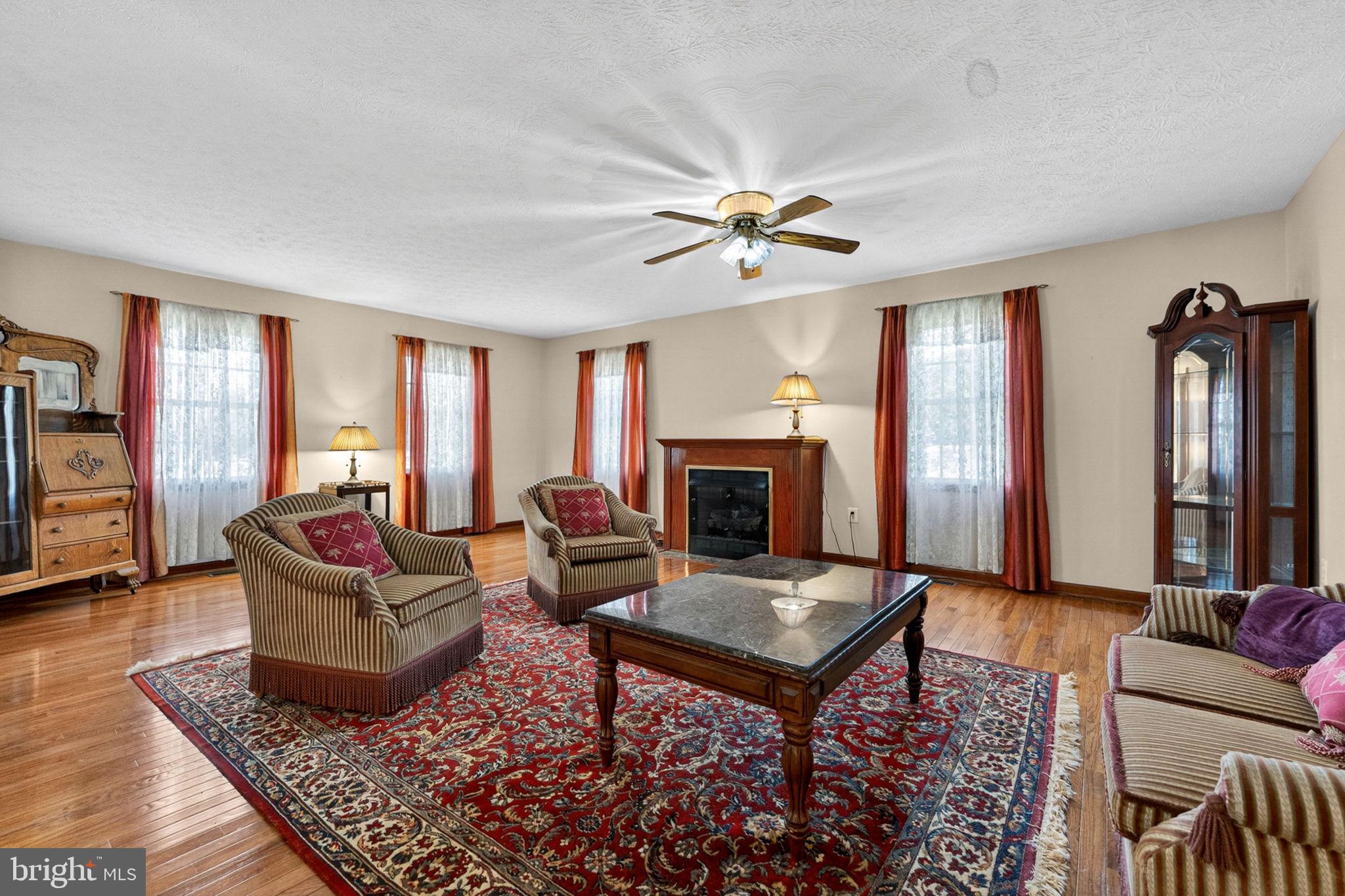 6315 Ida Road Stanley, VA 22851 - Photo 34 of 83 Living Room